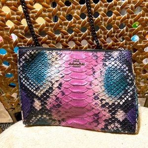 Barely used coach crossbody bag